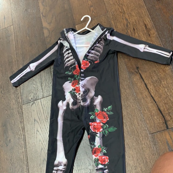 Day of The Dead Halloween Costume - Picture 4 of 5